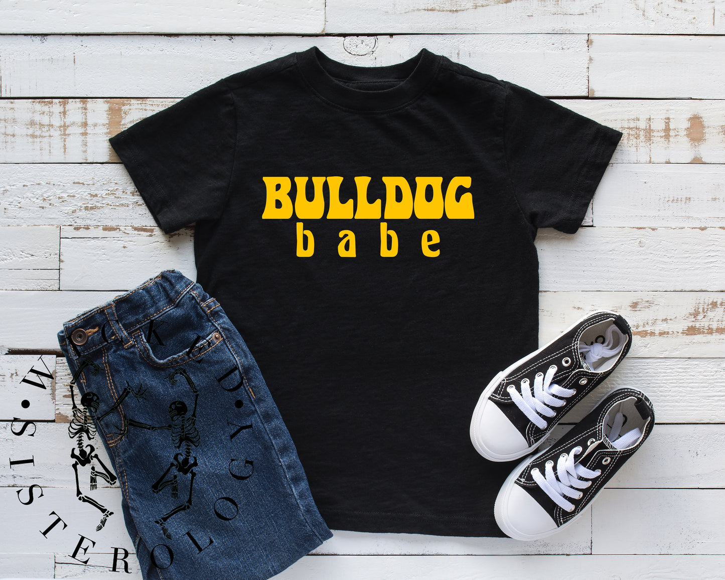 Bulldog Dudes & Babes